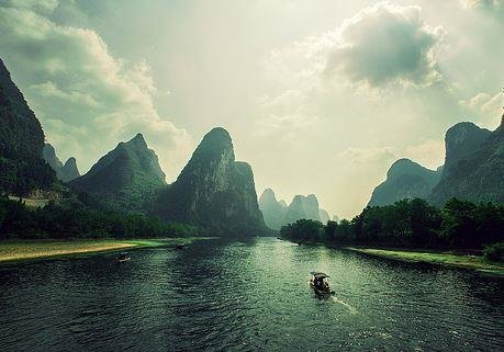 Wonderful China Holiday with Yangtze River Cruise