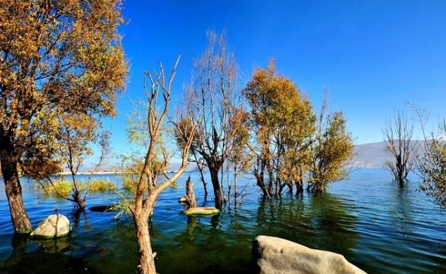Erhai Lake