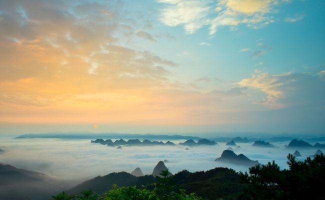 Get on the top of Yao Mountain