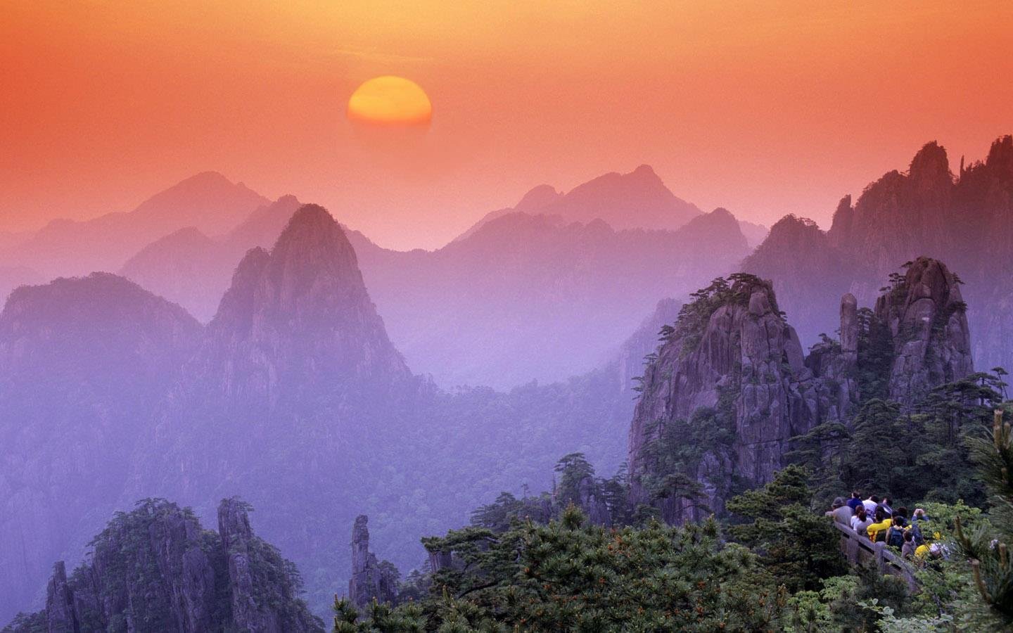 Hangzhou & Huangshan Tour Hangzhou & Huangshan Tour