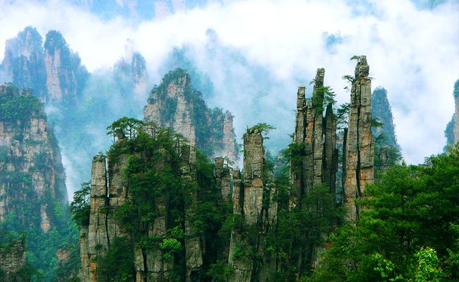 Tianzi Mountain in Zhangjiajie