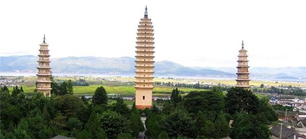 Three Pagodas in Dali