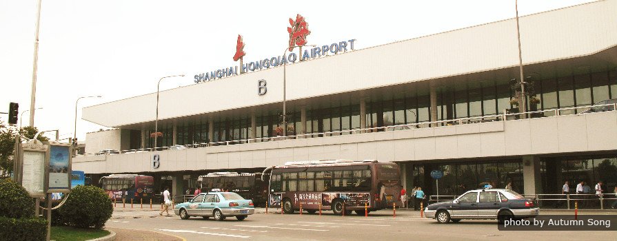 Private Airport Pickup and Transfer Between Shanghai Hongqiao airport and Suzhou