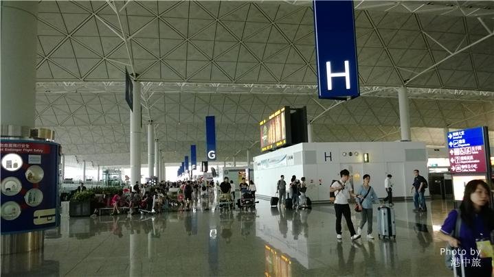 Airport Pickup & Transfer to Kowloon