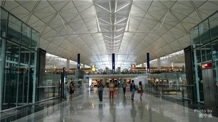 Airport Pickup & Transfer to Hong Kong Island