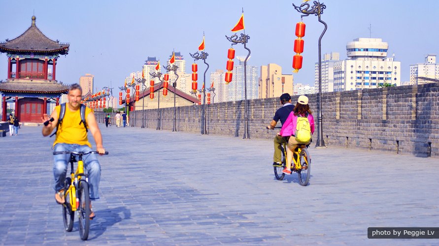 Ride biycle around Ancient City Wall