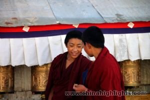 Adventure Tibet tour with Mt. Everest Camp from Beijing