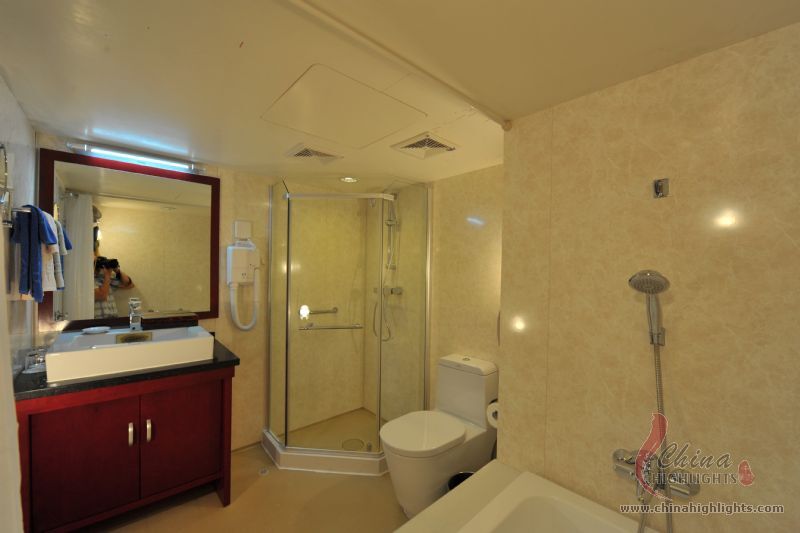 Bathroom 3