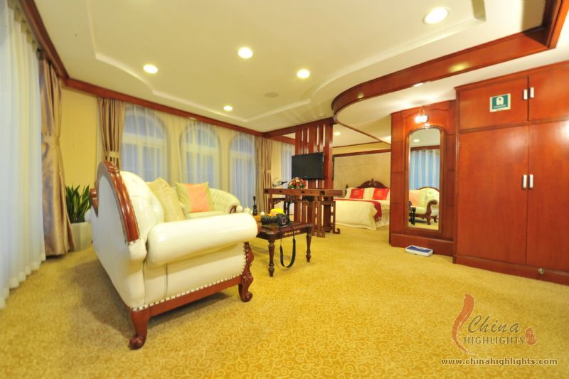 Deluxe Room 7