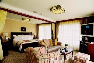 Shangri-la Suite