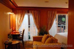 Shangri-la Suite