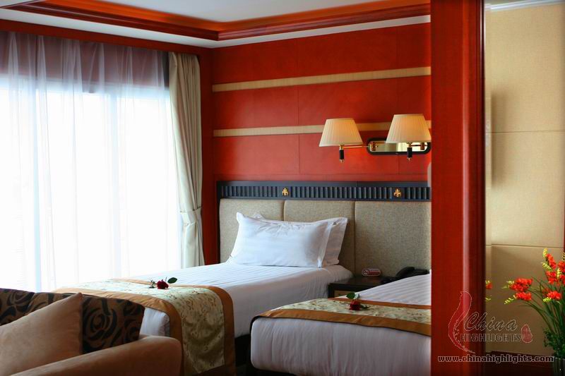 deluxe-room
