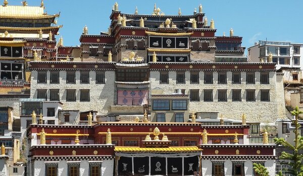 China Tour Package 2025: Discover Popular & Trending Tours with Special