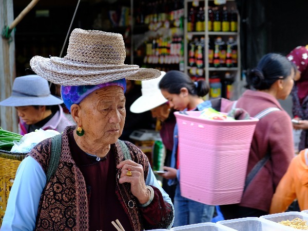 travel agent at yunnan