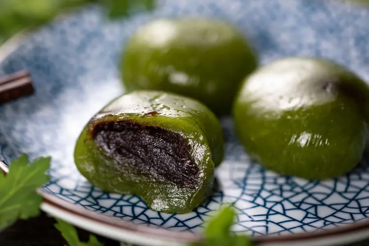 10 Foods for the Qingming Festival with Meanings and Symbols